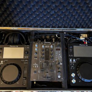 2 XDJ 700 + DJM 400 + Flightcase
